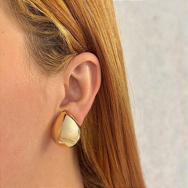 Brinco pressão gota lisa ouro semijoia