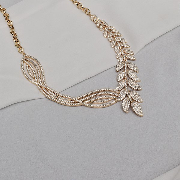 Colar folhas zircônia ouro semijoia