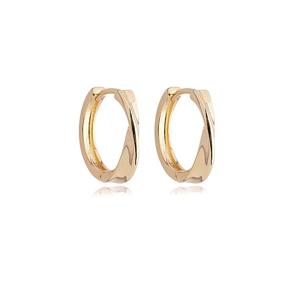 Brinco argolinha torcida ouro semijoia 24k09030