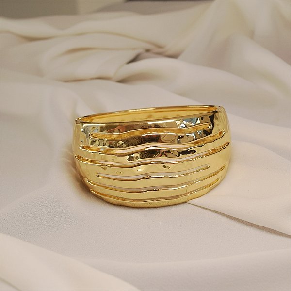 Bracelete ondulado vazado ouro semijoia