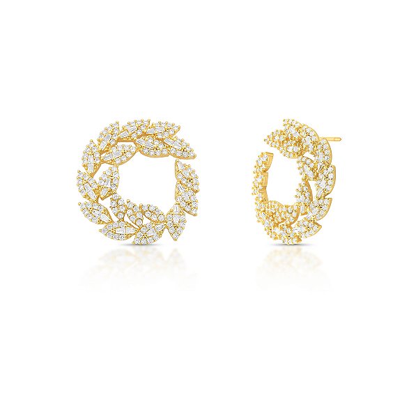 Brinco curvo folhas zircônia ouro semijoia