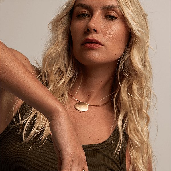 Colar aro ouro fosco semijoia