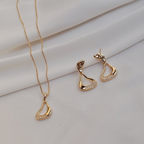 Colar e brinco orgânico zircônia ouro semijoia