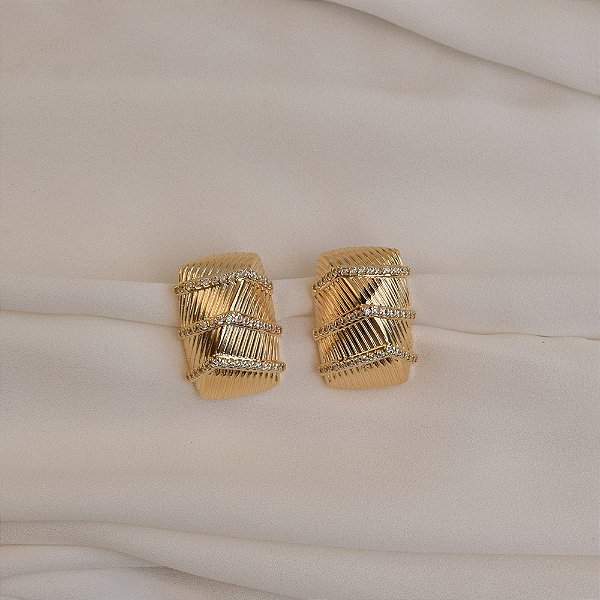 Brinco retangular zircônia ouro semijoia