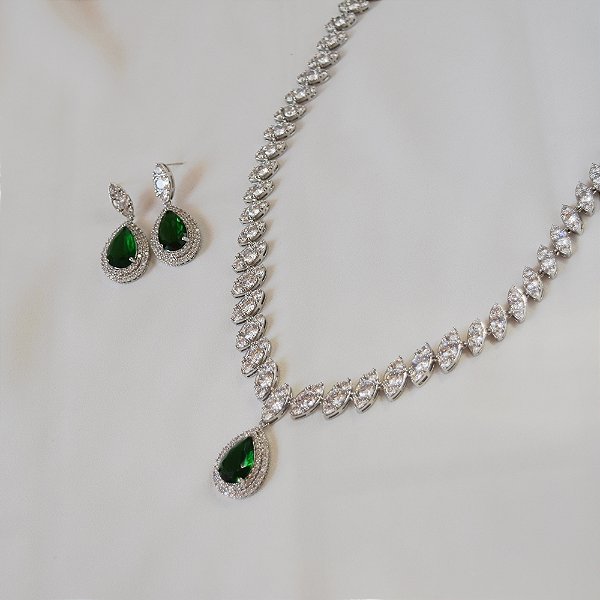 Colar e brinco gota zircônia esmeralda ródio semijoia LY-29022