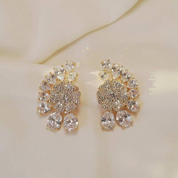 Brinco flor zircônia ouro semijoia BA 5271