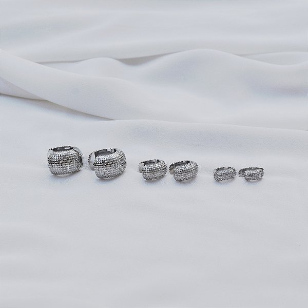 Kit 3 brincos argolinhas texturizadas zircônia ródio semijoia 25a03066
