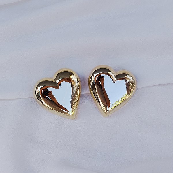 Maxi brinco pressão coração ouro semijoia 7031005