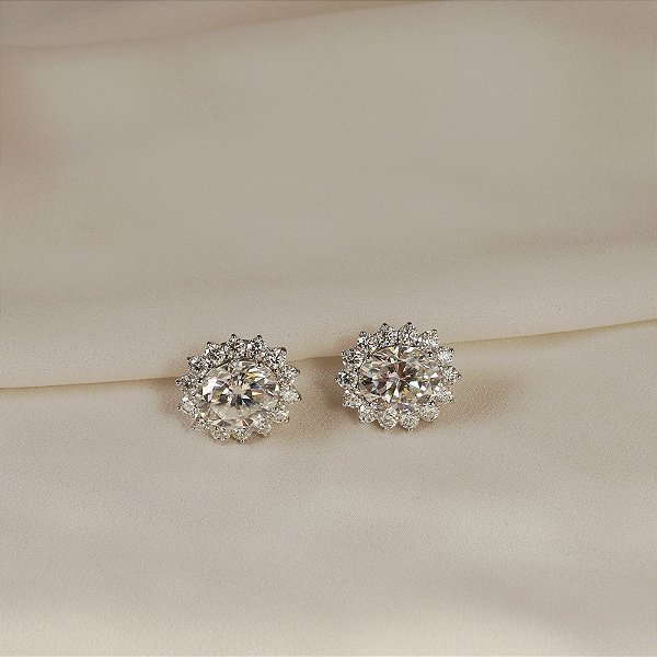 Brinco Elaine Palma oval moissanite prata 925