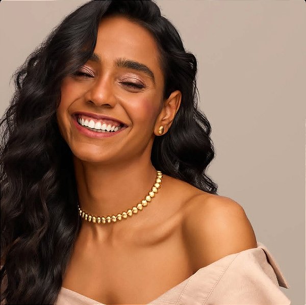 Colar e brinco geométrico ouro fosco semijoia