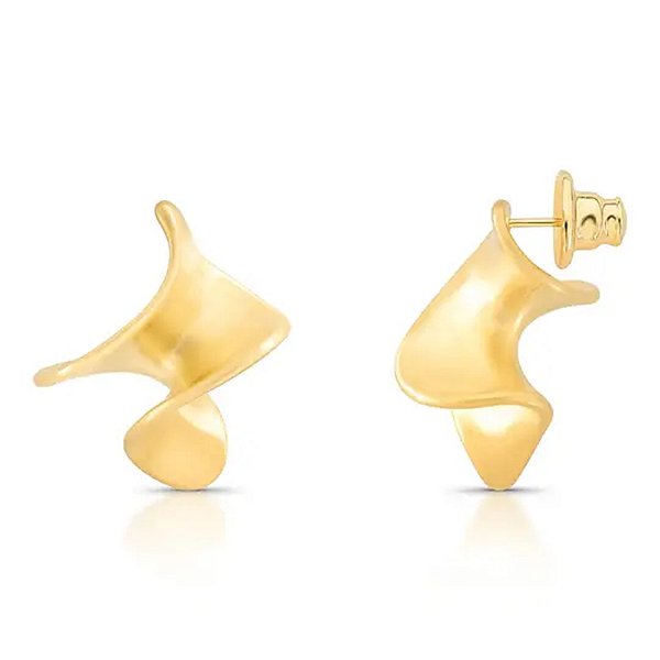 Brinco curvado ouro fosco semijoia