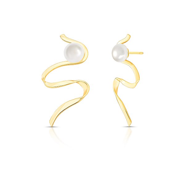 Brinco curvo pérola shell ouro semijoia
