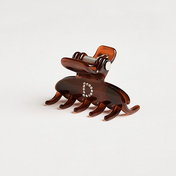 Piranha de cabelo Bianca acrílico p marrom letra D 05 080