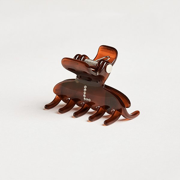 Piranha de cabelo Bianca acrílico p marrom letra L 05 080