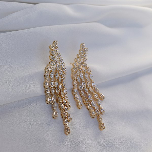 Brinco franja zircônia ouro semijoia