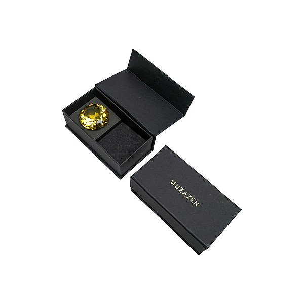 Caixa com Diamante Amarelo e Espaço para Joias