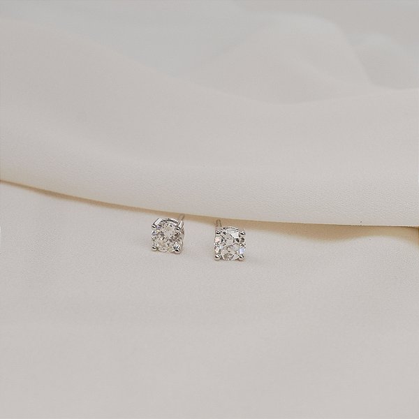 Brinco ponto de luz moissanite 5 mm prata 925