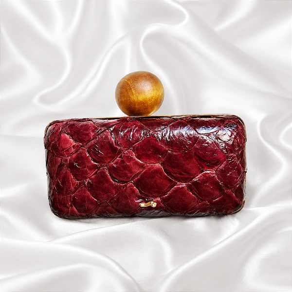 Bolsa Clutch de Couro de Pirarucu Vinho OYÁ