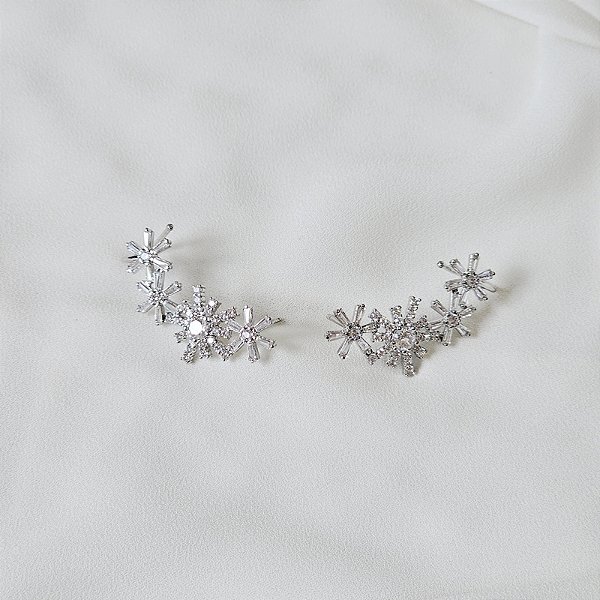 Brinco ear cuff flores zircônia ródio semijoia 26k06022