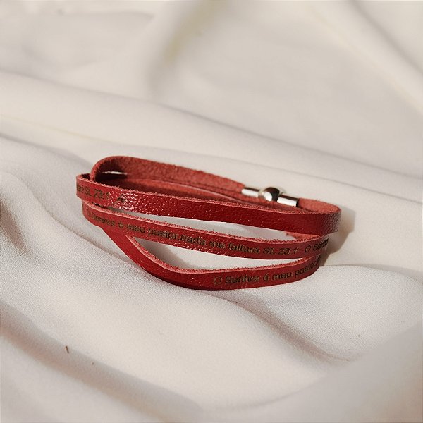 Pulseira Fernanda Villela couro vermelho Salmo 23