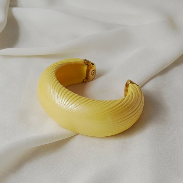 Bracelete SD Sheila Morais resina amarelo manteiga