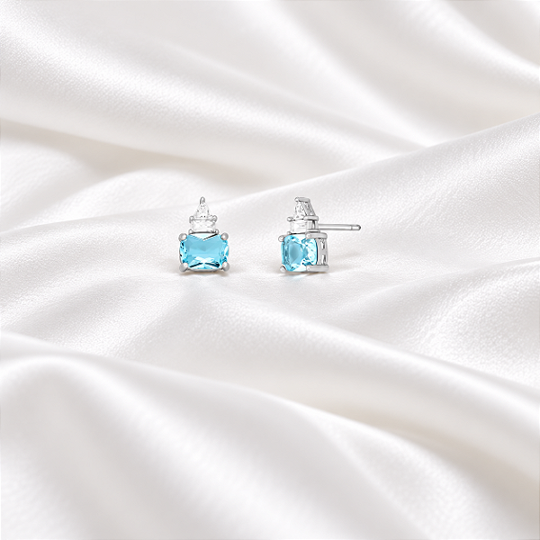 Brinco com Cristal Azul-Claro e Zircônia em Ródio Semijoia