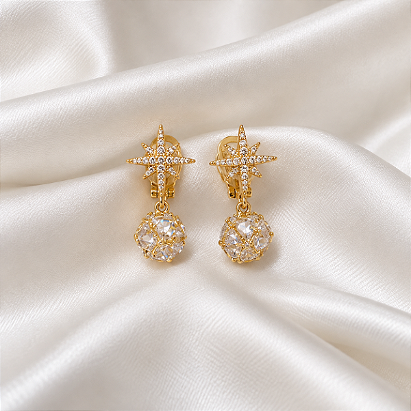 Brinco de Pressão Estrela e Esfera com Zircônias Ouro Semijoia