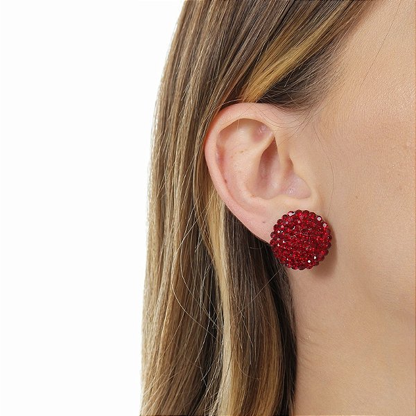 Brinco botão g Leticia Sarabia cristal vermelho escuro siam 3901
