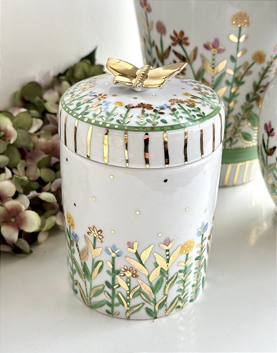 Pote Flores de Primavera com Borboleta