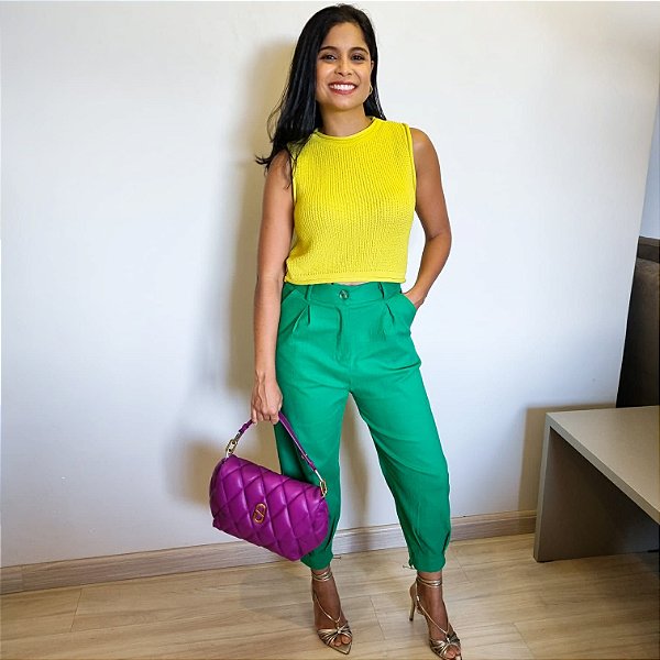 Calça Cintura Alta estilo Cenoura - Calça Diana
