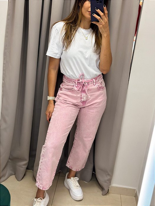 Calça Mom Cropped Breeze
