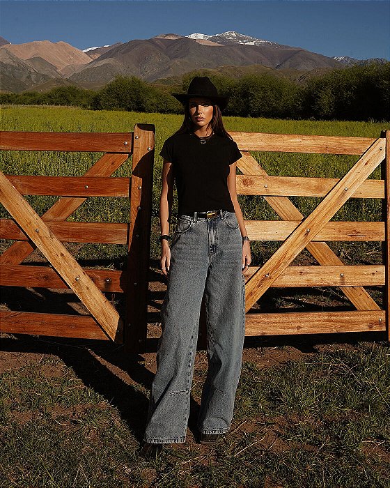 Calça Balloon Essence