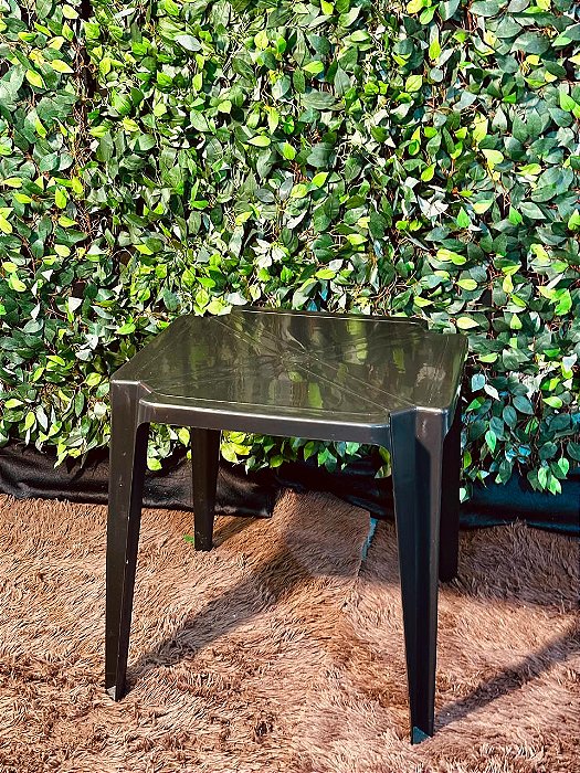 4853 Mesa plástica preta