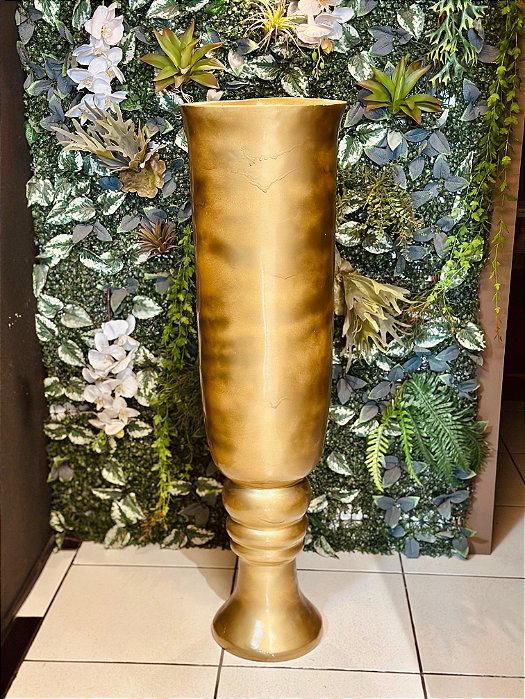 6235 Vaso alto resina dourado