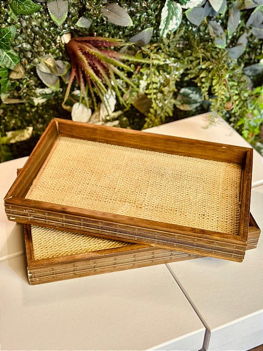 6311 Bandeja doce madeira com estopa m.