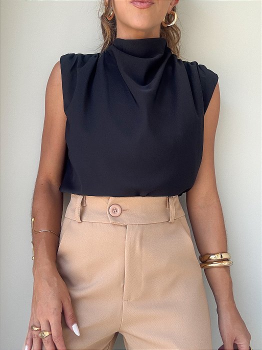 Blusa Yasmin Preta