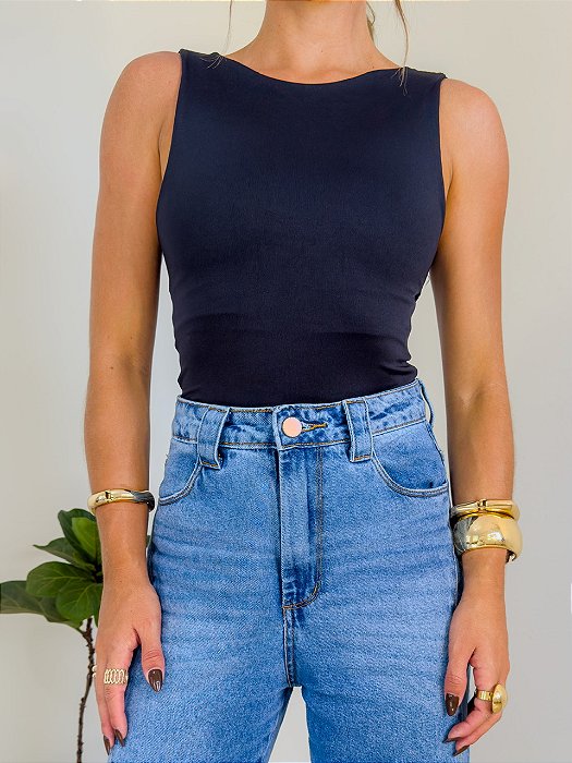 Blusa decote nas costas preta
