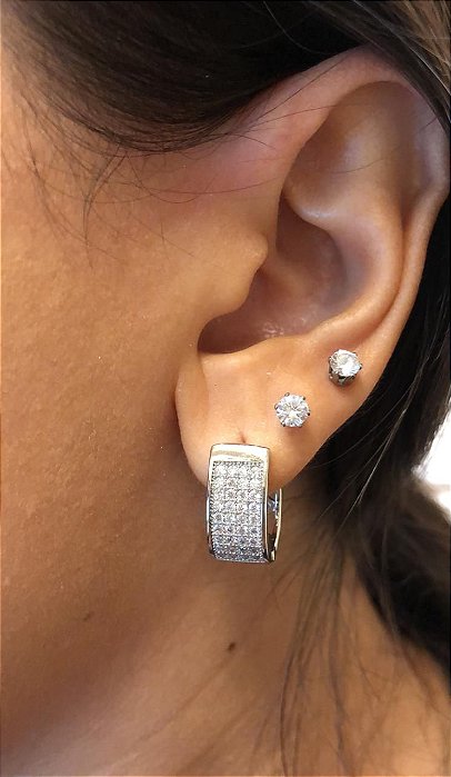 Argola Cravejada Zircônias Ródio Branco