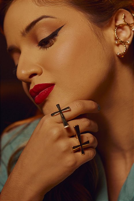 Anel Cruz Lumiere Dourado