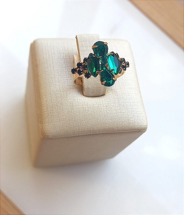 Anel Lumiere Strass Verde Esmeralda