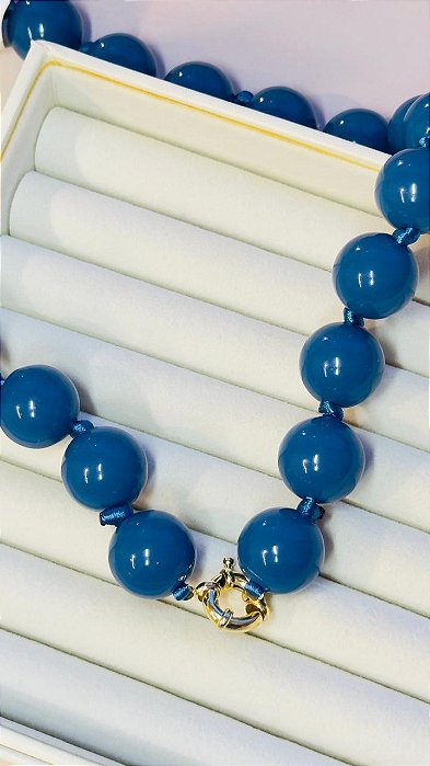 Colar Esferas Resina Azul Petróleo