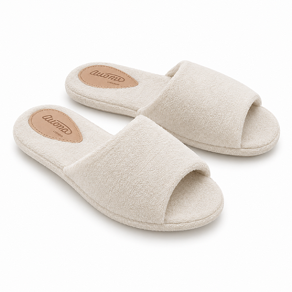 Chinelo feminino aberto atoalhado