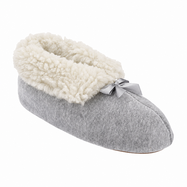 Pantufa feminina fechada