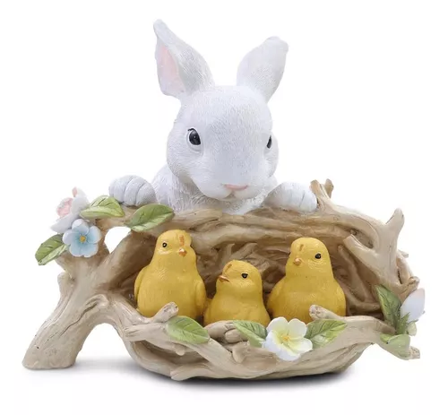 Coelho de Páscoa Em Resina com pintinhos no tronco 31cm
