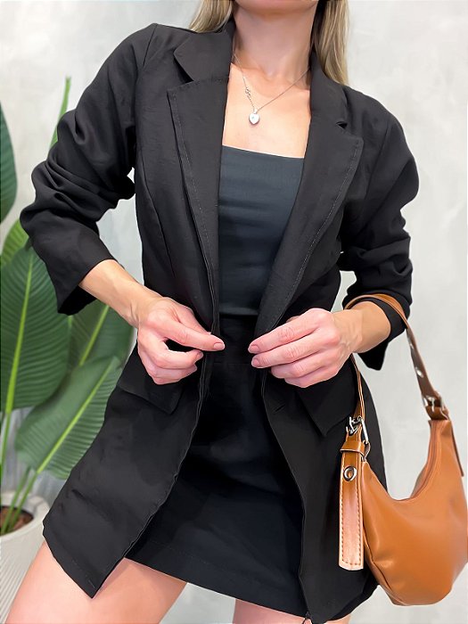 Conjunto em Alfaiataria Sensoriale Blazer e Shorts Saia Felicia Ref. 1562