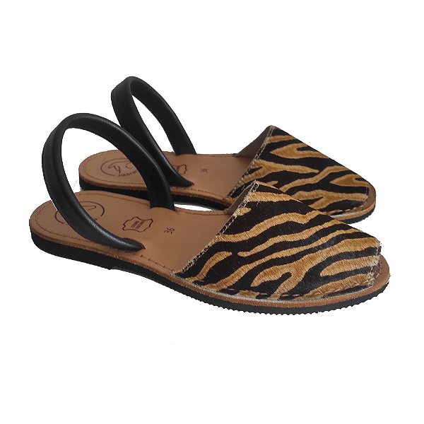 Avarca Tigre em couro legítimo