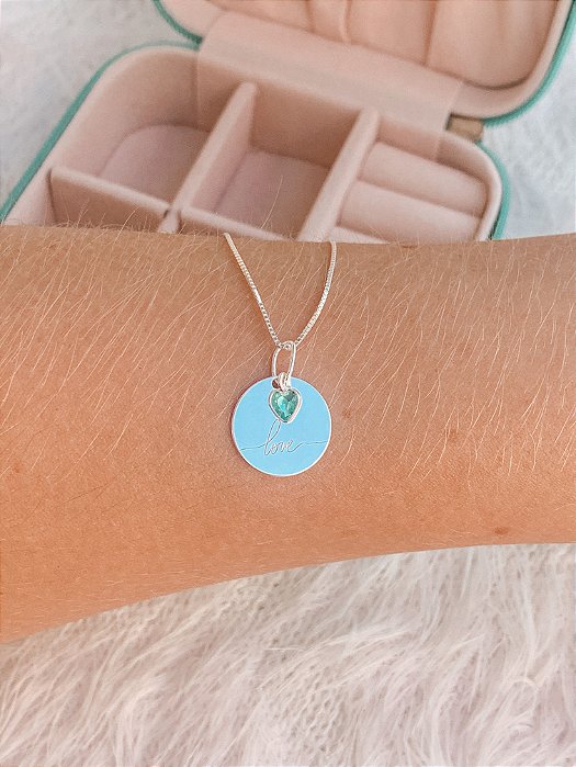 Gargantilha de Prata Medalha Love