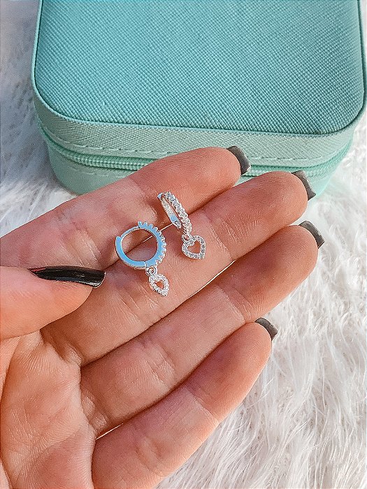 Argola de Prata Coração Cravejado