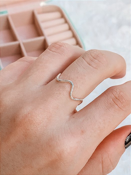 Anel de Prata Ondulado Regulável