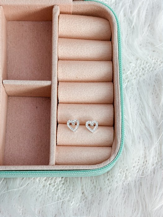 Brinco de Prata Coração Cravejado